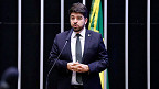 PL na Câmara quer piso salarial de R$ 5.500 para Assistentes Sociais no Brasil