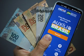 Empréstimo do Auxílio Brasil já foi liberado para 700 mil famílias