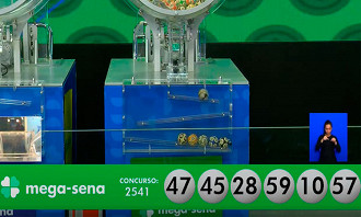 Resultado da Mega-Sena 2541 de 22/11 - Fonte: Caixa Resultado da Mega-Sena 2541 de 22/11 - Fonte: Caixa