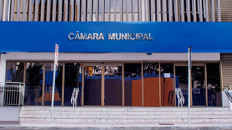 Câmara de São José dos Pinhais-PR anuncia concurso público - Divulgação/Facebook Câmara de São José dos Pinhais-PR anuncia concurso público - Divulgação/Facebook