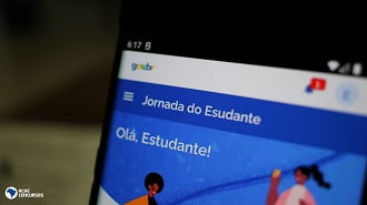 Aplicativo Jornada do Estudante tem consulta do Pé de Meia. Imagem: Ache Concursos