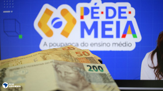 Auxílio Pé-de-Meia cai no Bolsa Família? Saiba como funciona. Foto: Ache Concursos