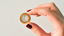 Moeda de 1 real com ESTE detalhe pode te dar até R$ 2.500 Moeda de 1 real com ESTE detalhe pode te dar até R$ 2.500