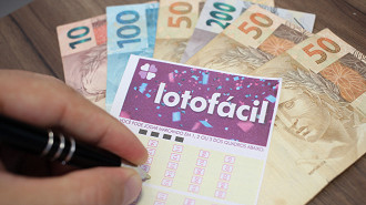 Será que a Lotofácil terá um novo ganhador nessa noite? Créditos: DesenvolveWeb.