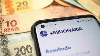 Uma dinheirama está em jogo na +Milionária agora. Créditos: DesenvolveWeb.