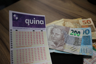 Os detalhes da premiação da Quina serão conhecidos um pouquinho mais tarde, a partir das 21h45. Créditos: DesenvolveWeb