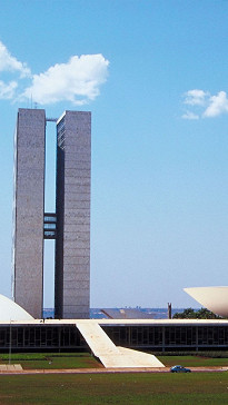 Concurso Câmara dos Deputados 2025/2026: Sai edital com 140 vagas de até R$ 30.853